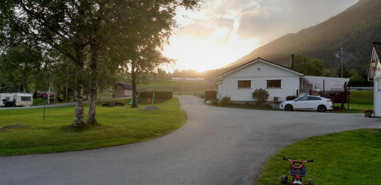 Wathne Camping Hotel Bjorheimsbygda Exterior photo